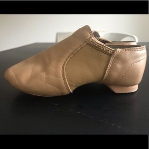 Child’s Jazz Shoes- fits size 9
